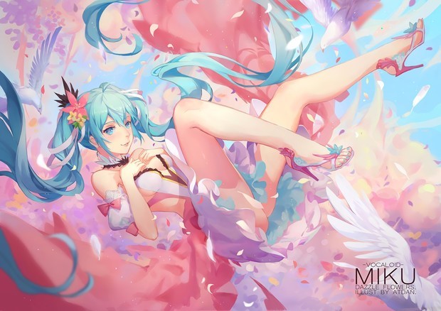 求两张初音未来等身抱枕图，要超清的，是要做等身抱枕的来自。