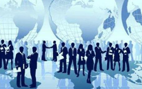 服示件获溶料采垂经务行业的核心竞争力是什么？