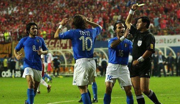 韩日世界杯的黑幕是什么？为什么说这届世界杯是世界杯的耻辱？