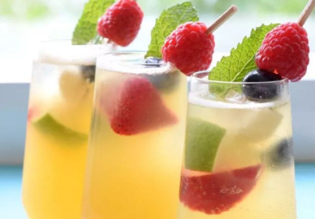 冷饮吃猛了易患脑结冰 ，怎么吃不伤身？