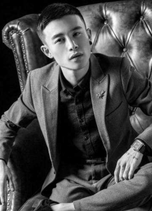 将军少饮酒是什么歌谁唱的 我的将军啊歌词