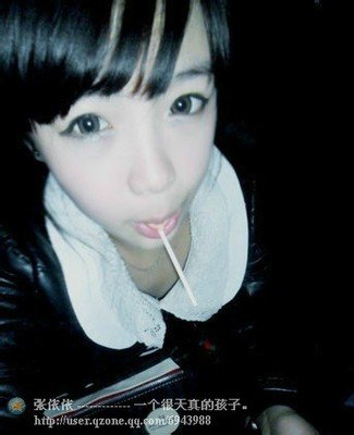 求张依依、赵誉博的图片，越多越好