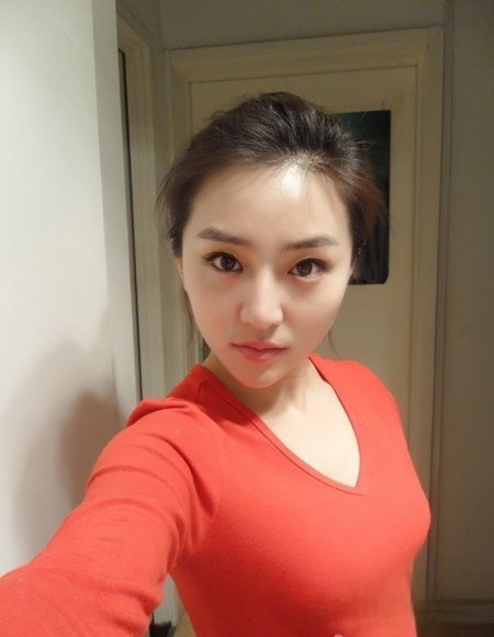 谢霆锋小三夏馨雨怎么回事 接吻亲密照是什么关系