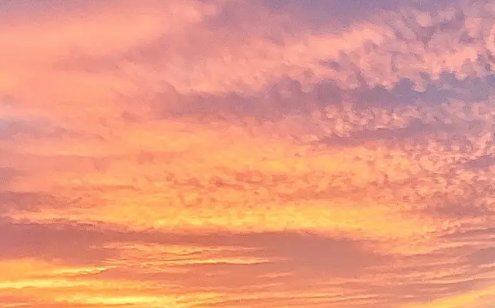 红霞满天的满是什么意思