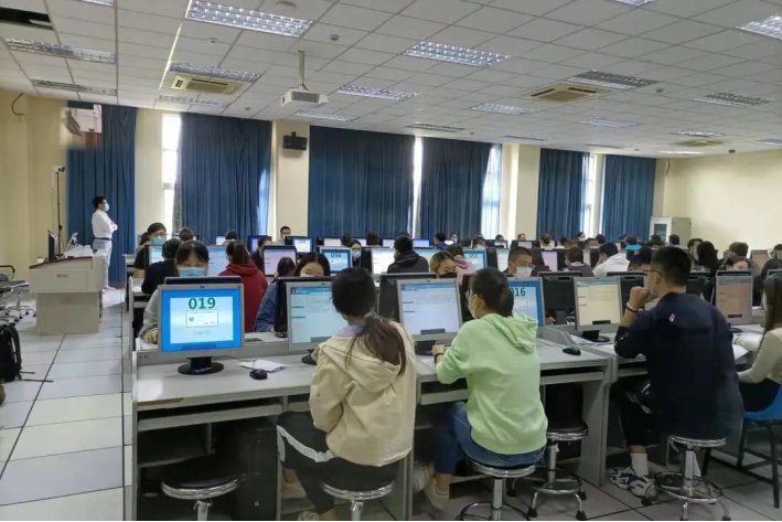 律师考试一共考多少门啊？