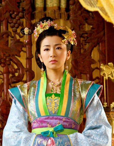 柏含香的基本信息