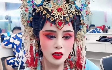 南阳罗大美个人简介