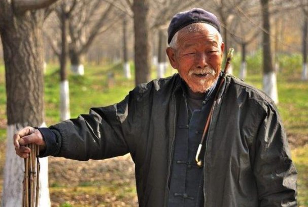 老丈人的东西又弯又长怎么形容