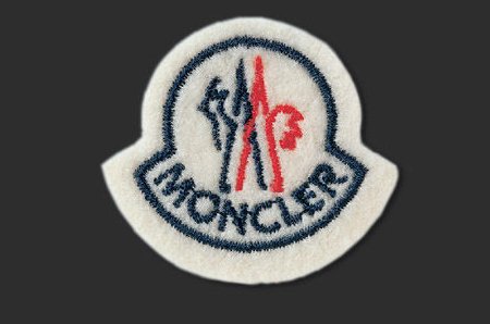 Moncler怎么读