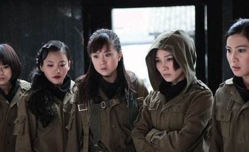 铁血玫瑰陶崇斌逃出去了吗