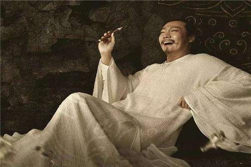 李白写了那么多诗，是通过什么方式流传下来的？