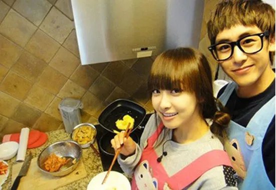 宋茜尼坤承认交往 宋茜尼坤亲密照曝光