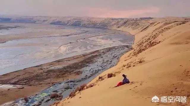 沙漠罕见8月降雪