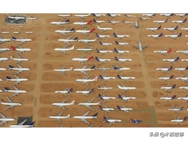 因疫情美国交通瘫痪,超400架飞机停满荒漠,堪称“飞机墓场”,如何评价?