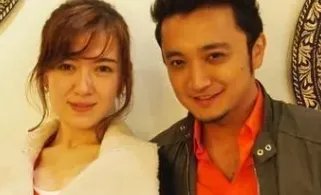 央视主持人尼格买提被传婚姻走到头,被妻子取关微博,双方无互动,咋回事?