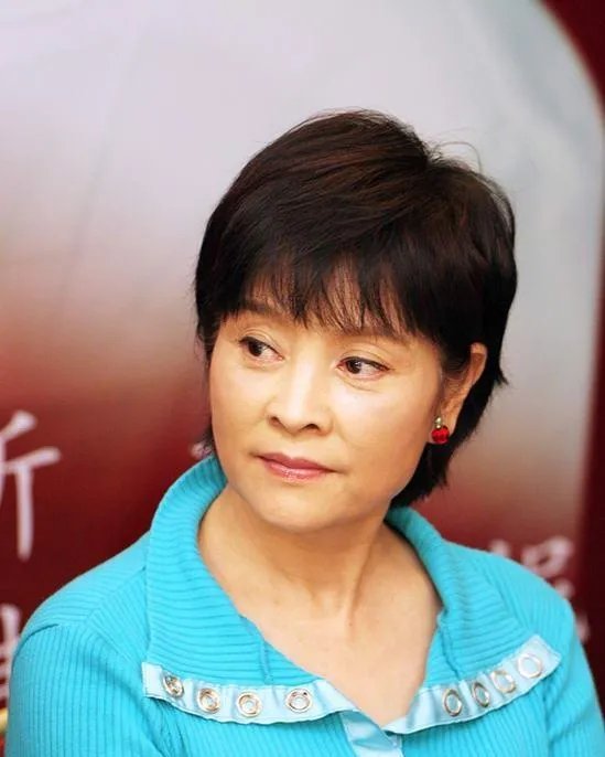 梁丹妮个人资料简介 梁丹妮前夫是谁