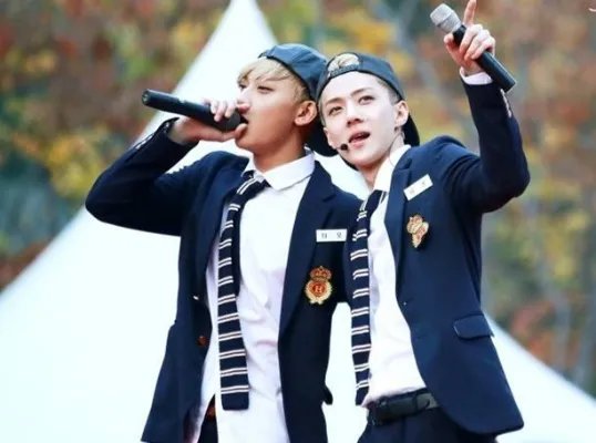 黄子韬吴世勋买避孕套让人想入非非 两人是恋爱关系？