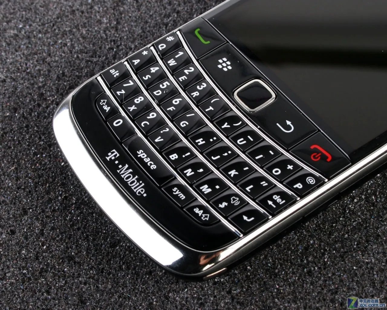 黑莓9700论坛(黑莓9900论坛)