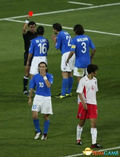 震惊!2002韩日世界杯假球确定 韩国受益西意受害