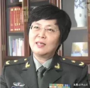 同一航班51人确诊!中国籍归国免费治疗。你怎么看?