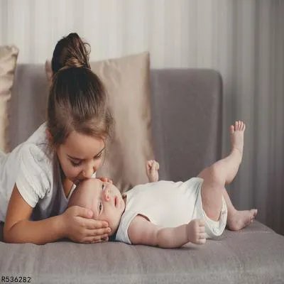 宝宝起痱子了怎么治疗