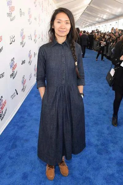 赵婷获金球奖最佳导演,她有哪些出彩的能力?