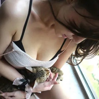 彭久洋微博晒性感照 情不知所起一往而深致我逝去的爱