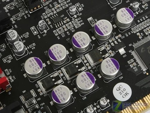 PCHIFI必备! 坦克小夜曲音乐声卡评测