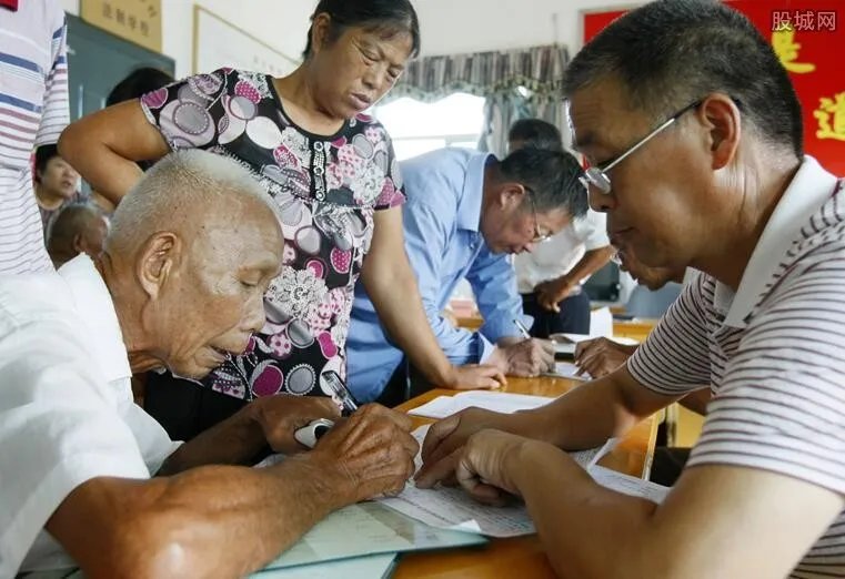 老龄人口达2.5亿 2019年养老金标准是多少?