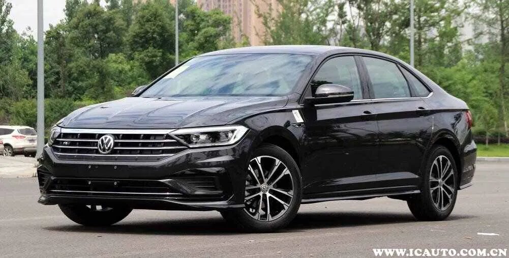 大众朗逸与速腾哪个好