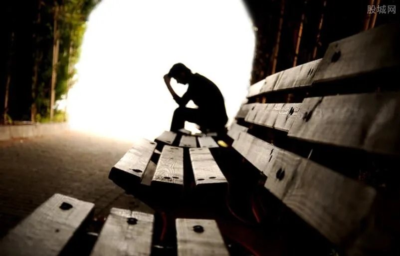 男孩在校打闹死亡 事故的责任难分清