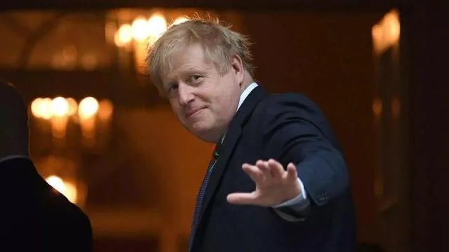 怎么看待英国首相鲍尼斯.约翰逊，疫情检测呈阳性呢？