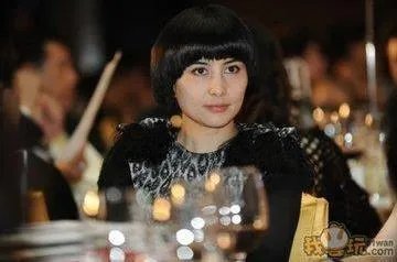 蓝琼缨年轻时太漂亮了:蓝琼缨年轻时的照片