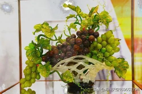 陕西安康中心医院补助抗疫一线医护拿400元,医院领导拿8000元。你怎么看?