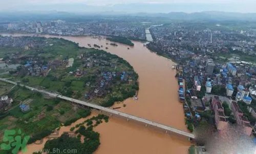 近百河流超警戒 今年会发生98洪水吗?