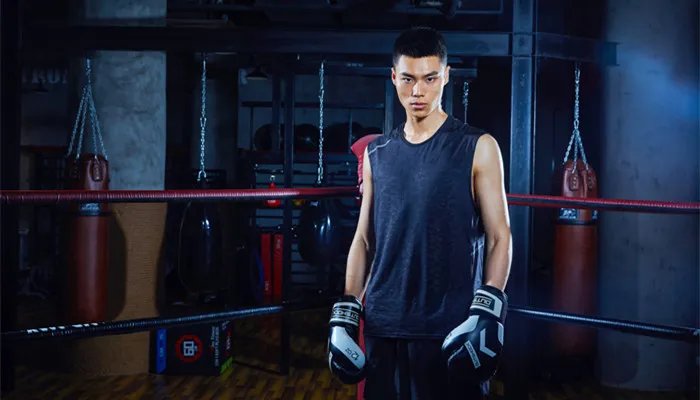 男生长脸短发发型有哪些 男生长脸短发发型有什么