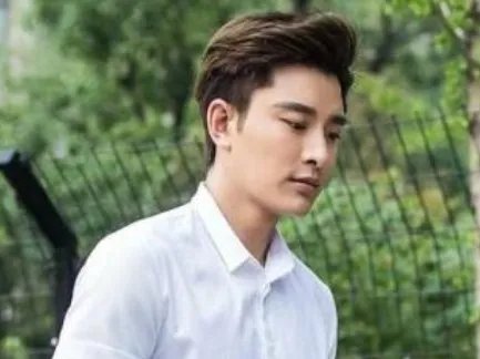 贾乃亮调侃了半个演艺圈,说说他在电视剧品质盛典上都说了些什么?