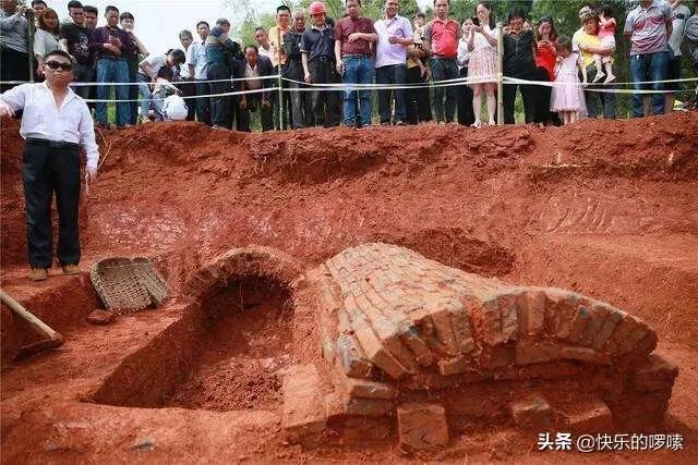 北宋古墓发现“过仙桥”，都说是震撼的爱情，怎么回事？