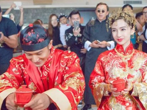 黄晓明大婚全程曝光 看黄晓明如何宠爱baby