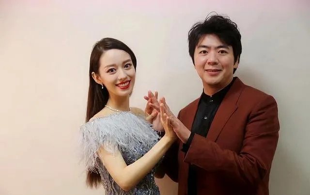 郎朗宣布吉娜怀孕,你怎么看?