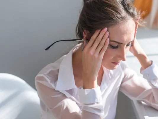 密集物恐惧症的病因