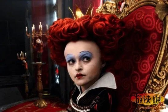 凸显惊艳魅惑气息 盘点25部电影中的烈焰红唇