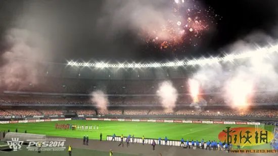 《实况足球2014》试玩版昨偷跑 提供四支球队