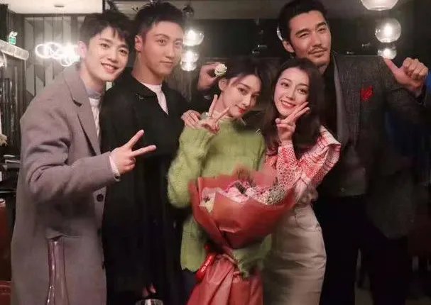 《爱情高级定制》什么时候播出？主演是谁？