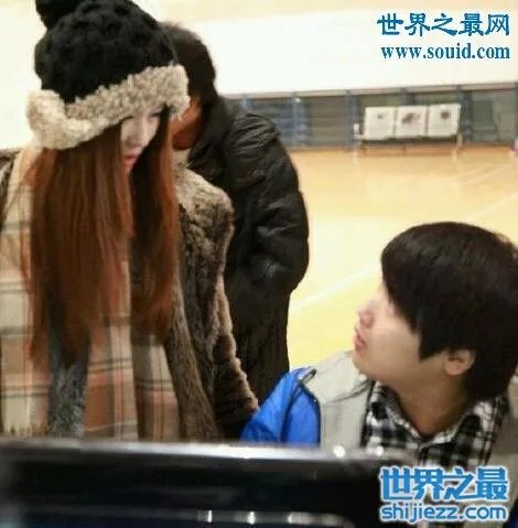 微笑苏小妍啪啪门怎么回事,微笑苏小妍分手原因