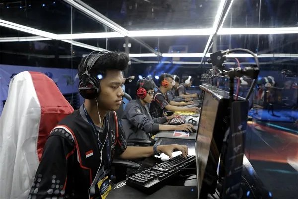 CFS2015世界总决赛开战 首日比赛精彩图集