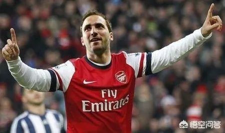 如果当年买了伊瓜因,阿森纳现在应该不会这么惨吧?