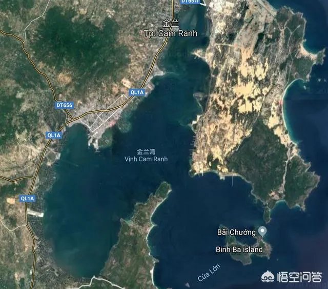 越南金兰湾在什么位置，是个港口吗？