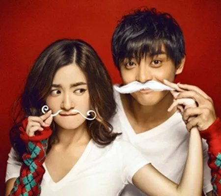 李佳航谈初吻李晟在房间 自曝表白细节疑似好事将近