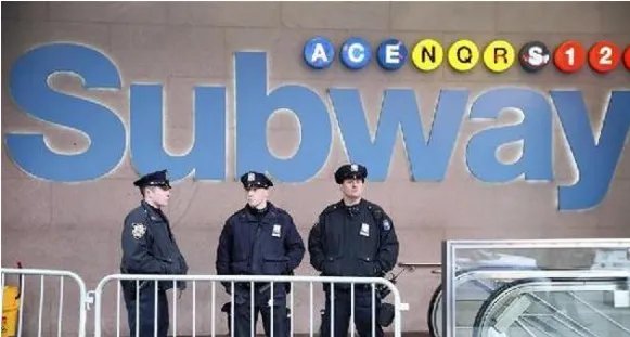 美国纽约发生爆炸的原因是什么?